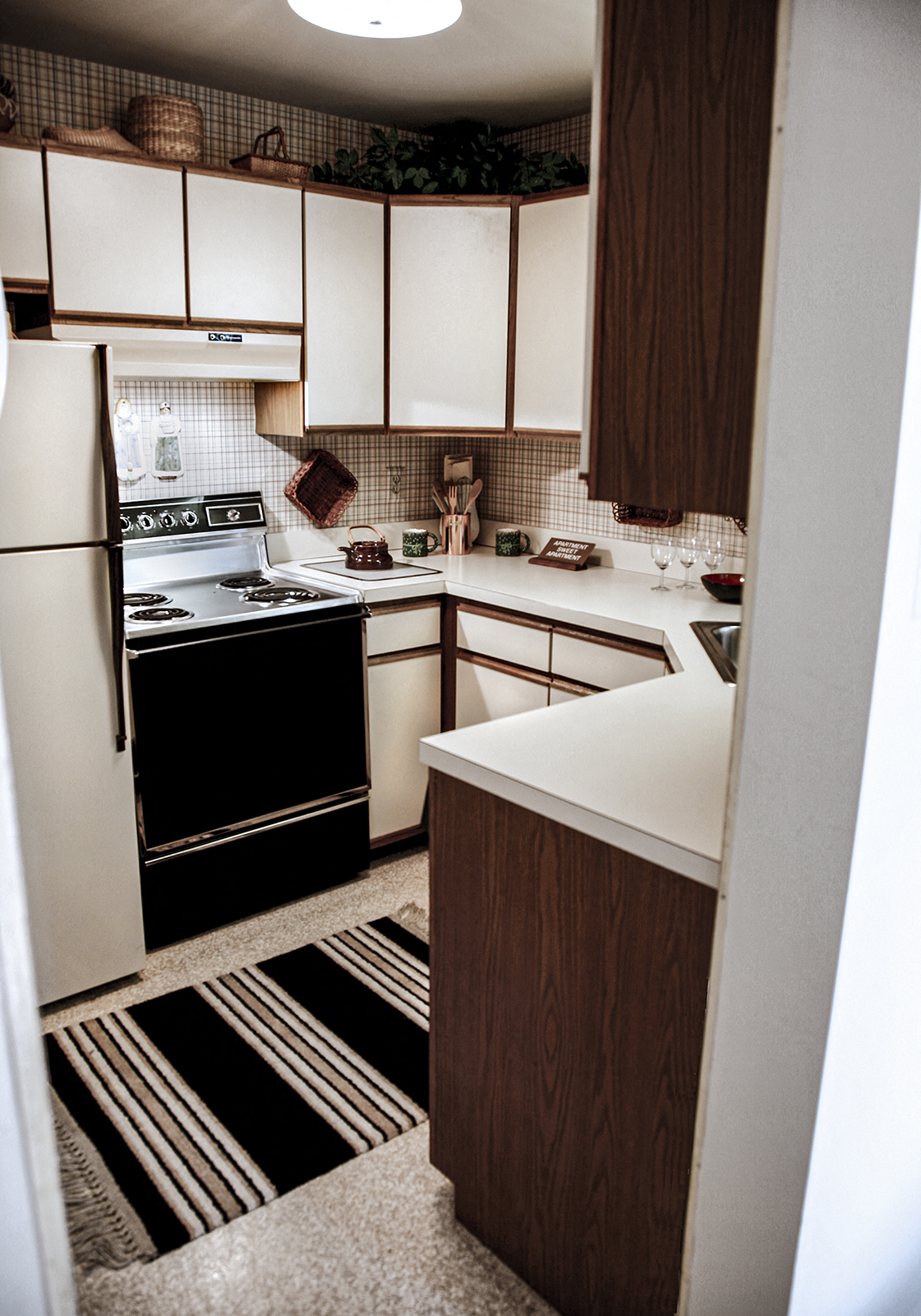 Kitchen with cabinets at Wintergreen Apartments, Cockeysville, 21030